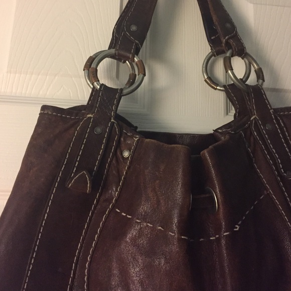 COPY - Abercrombie and Fitch Distressed Leather Bag - Picture 3 of 14